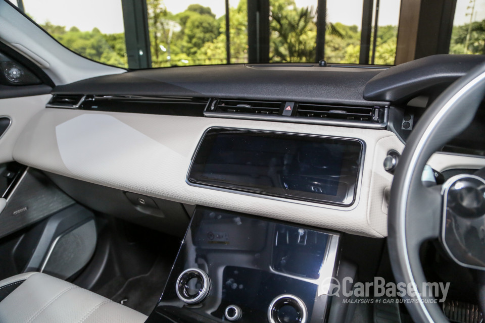 Land Rover Range Rover Velar L560 (2018) Interior