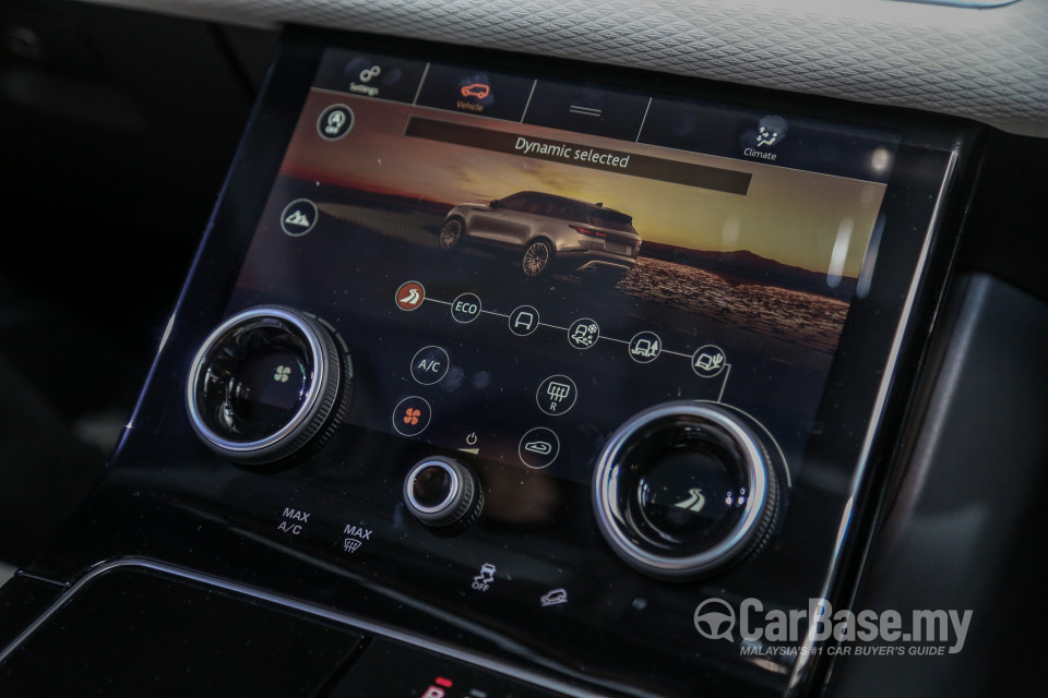 Land Rover Range Rover Velar L560 (2018) Interior