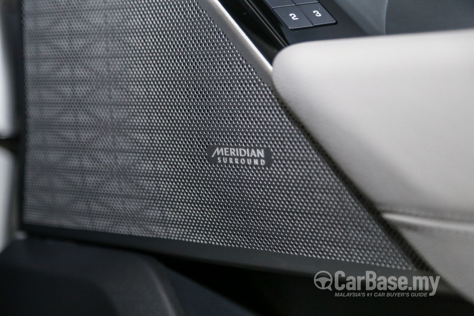 Land Rover Range Rover Velar L560 (2018) Interior