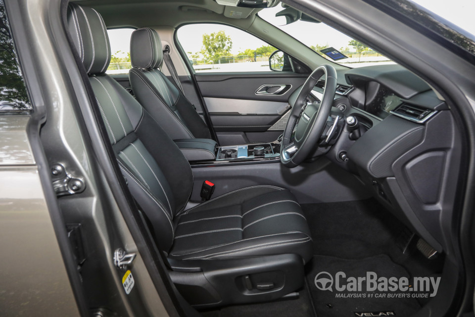 Land Rover Range Rover Velar L560 (2018) Interior