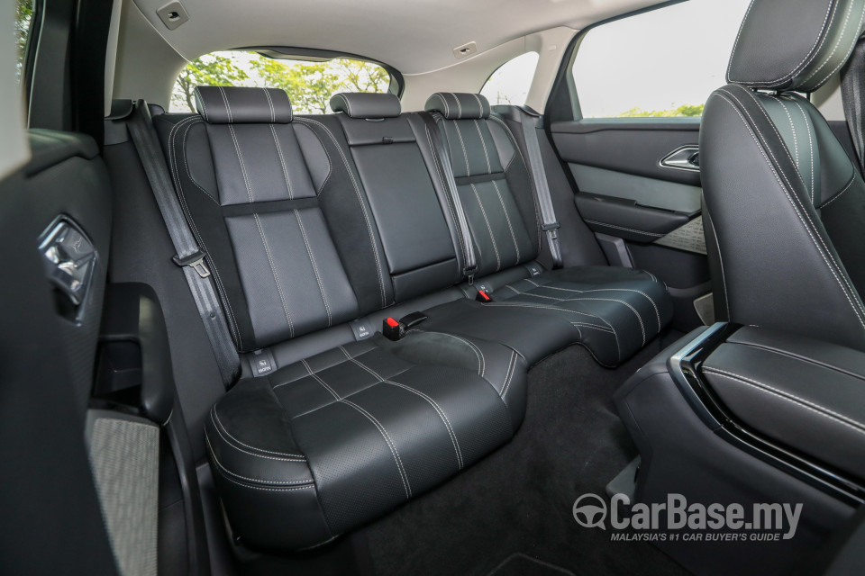 Land Rover Range Rover Velar L560 (2018) Interior