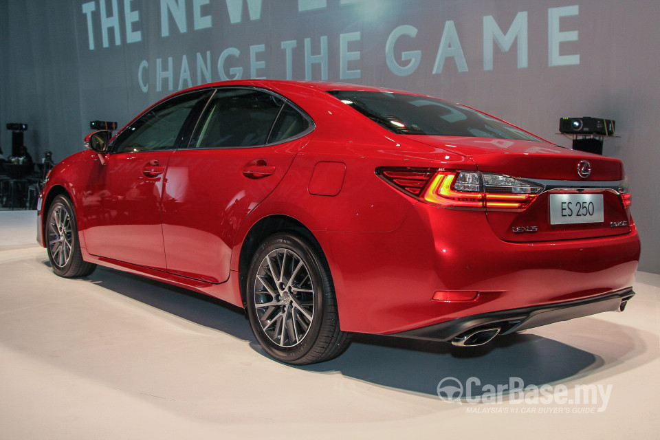 Lexus ES 6th Gen Facelift (2015) Exterior