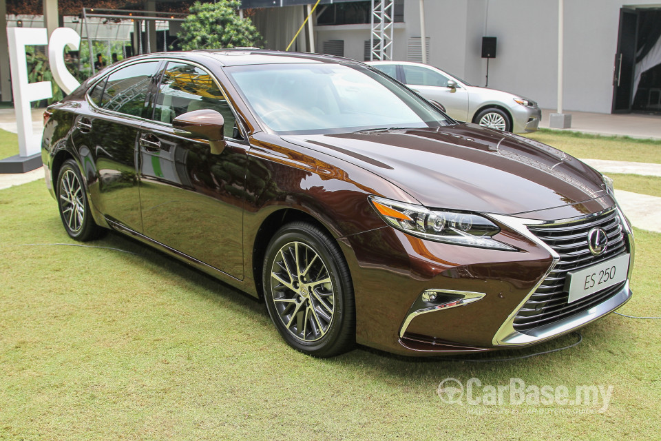 Lexus ES 6th Gen Facelift (2015) Exterior