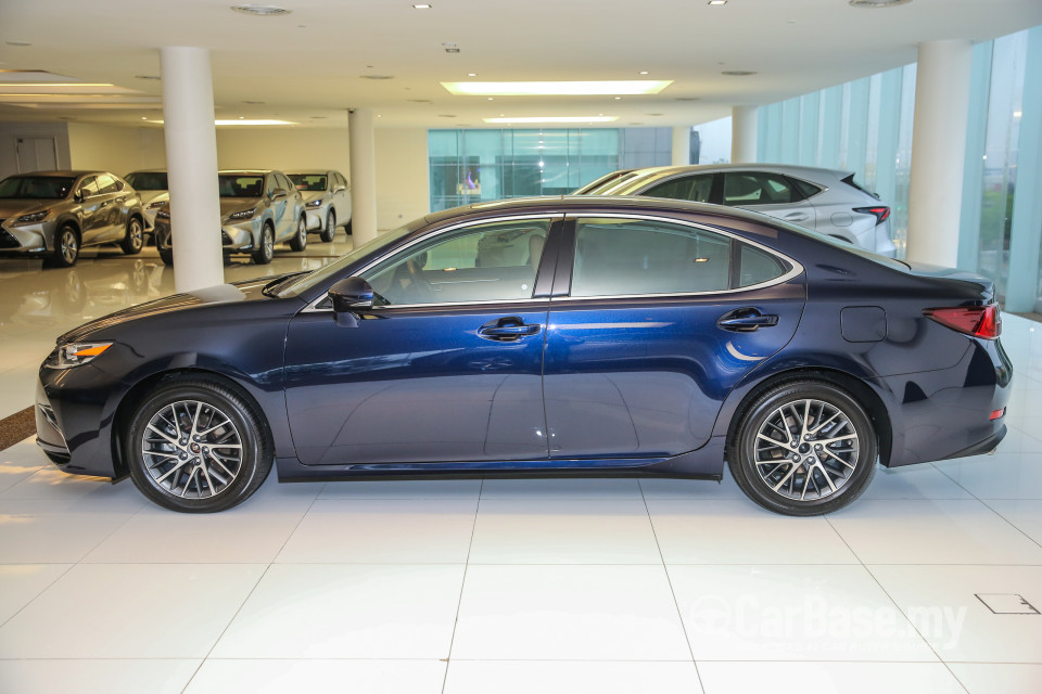 Lexus ES 6th Gen Facelift (2015) Exterior