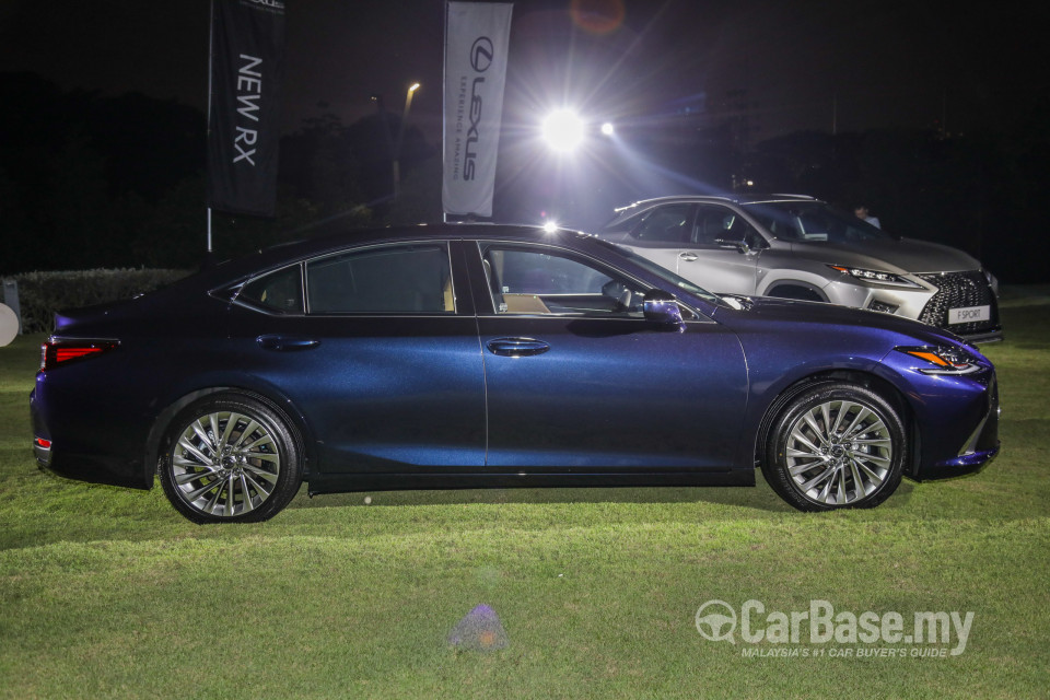 Lexus ES XZ10 (2019) Exterior