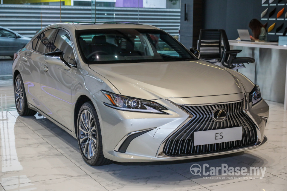 Lexus ES XZ10 (2019) Exterior