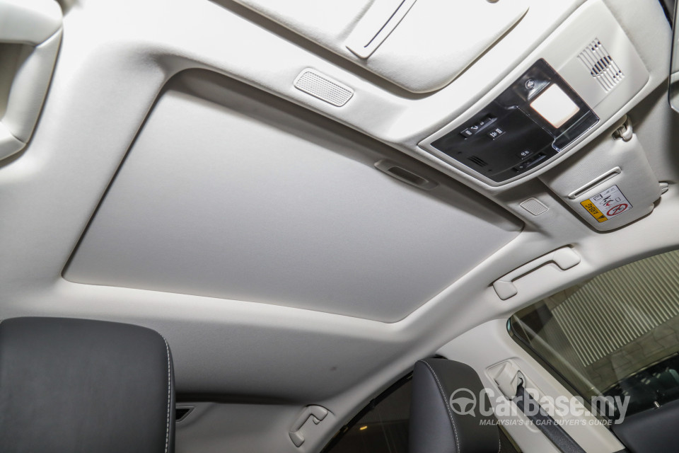 Lexus ES XZ10 (2019) Interior