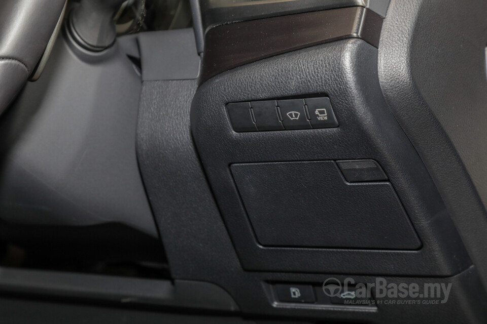 Audi Q5 FY (2019) Interior