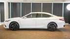 Lexus ES Exterior photo