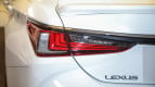 Lexus ES Exterior photo