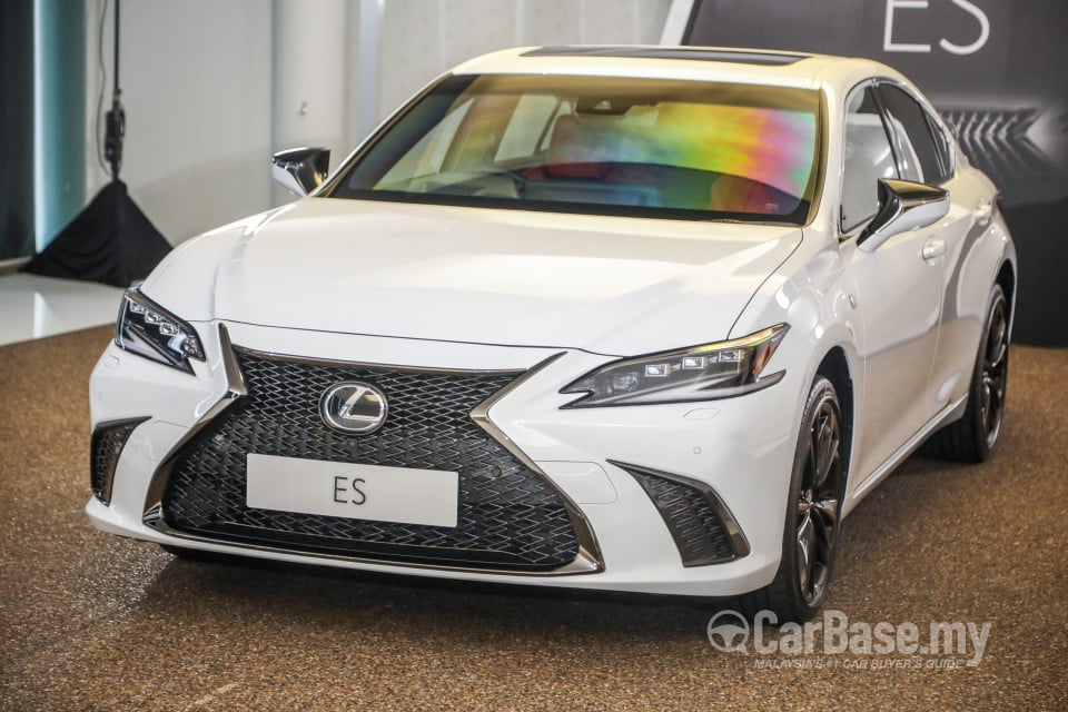 Lexus ES XZ10 Facelift (2021) Exterior