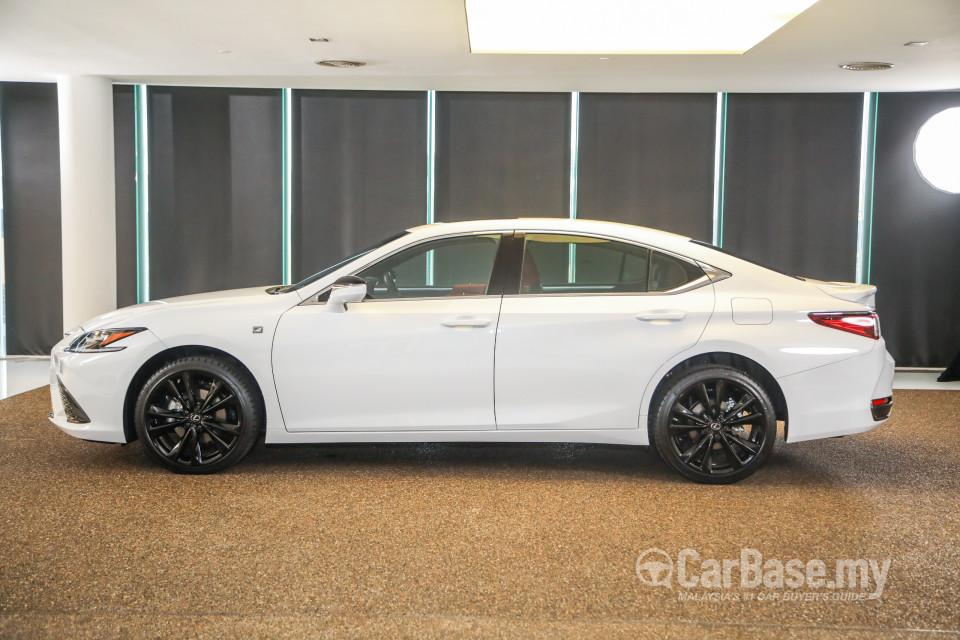 Lexus ES XZ10 Facelift (2021) Exterior