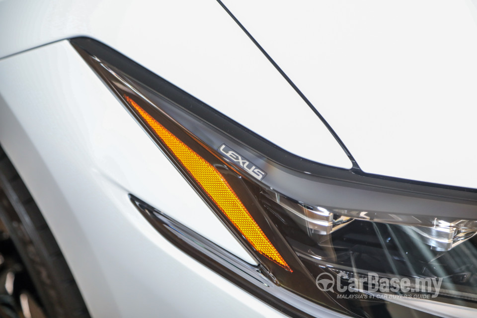 Lexus ES XZ10 Facelift (2021) Exterior