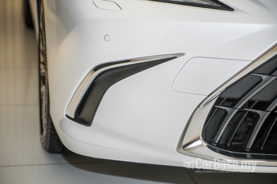 Lexus ES XZ10 Facelift (2021) Exterior