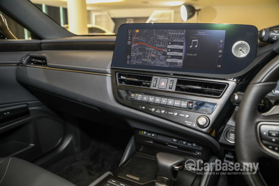 Lexus ES XZ10 Facelift (2021) Interior