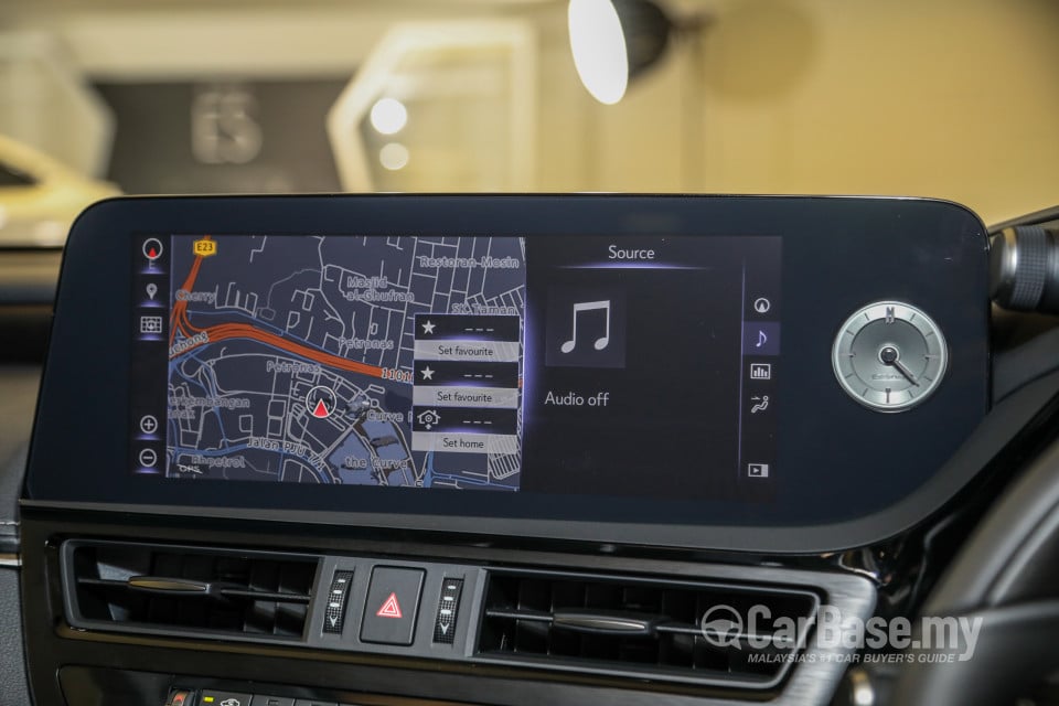 Lexus ES XZ10 Facelift (2021) Interior