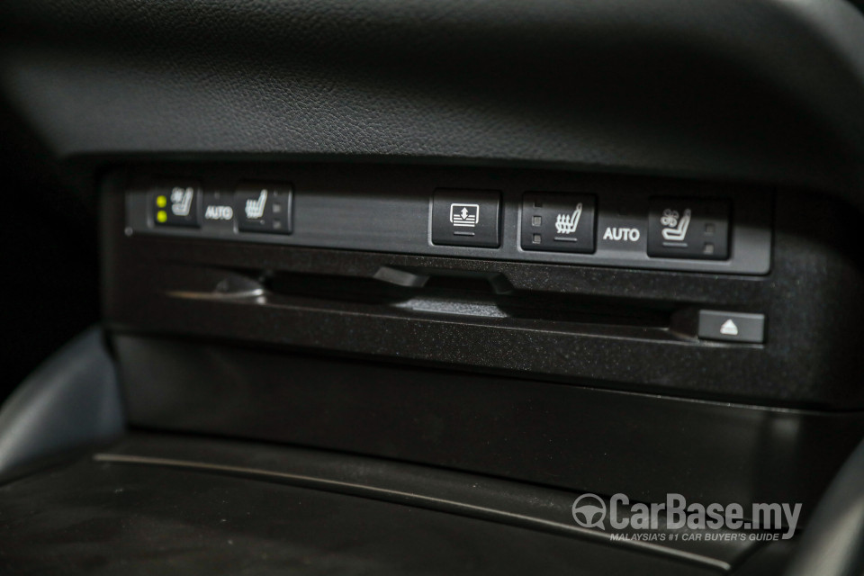 Lexus ES XZ10 Facelift (2021) Interior