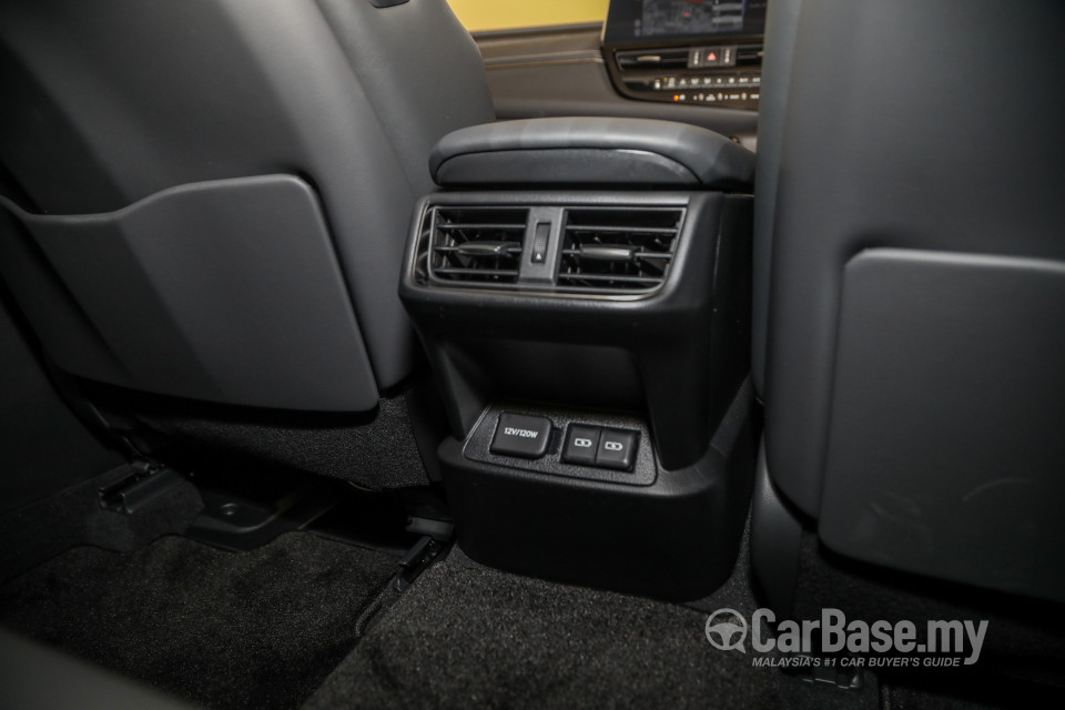 Lexus ES XZ10 Facelift (2021) Interior
