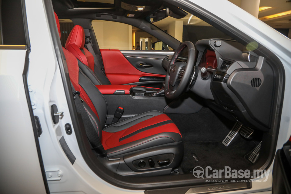 Lexus ES XZ10 Facelift (2021) Interior