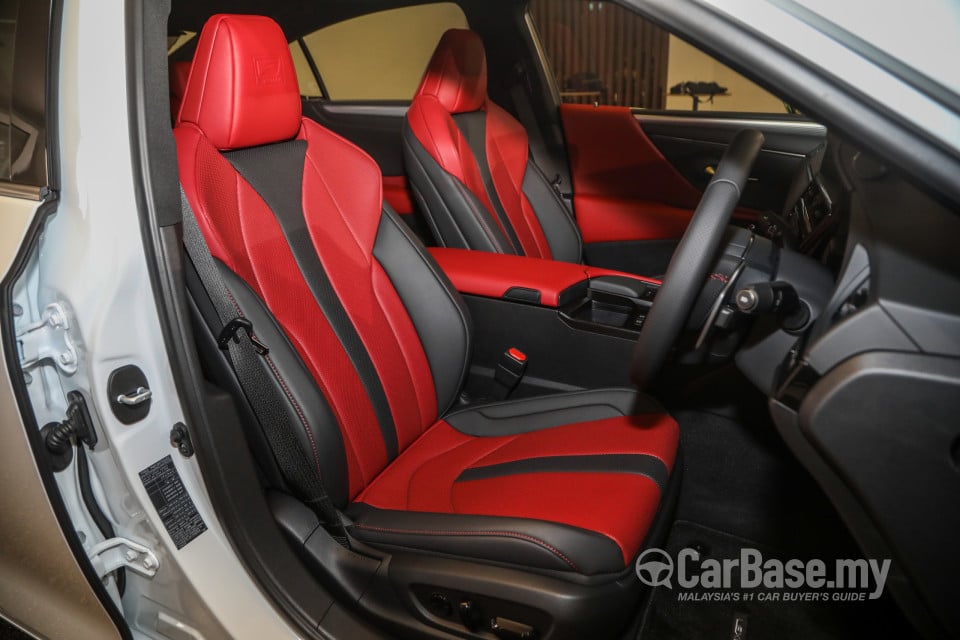 Lexus ES XZ10 Facelift (2021) Interior