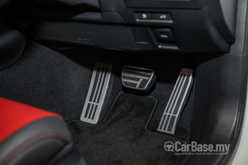 Lexus ES XZ10 Facelift (2021) Interior
