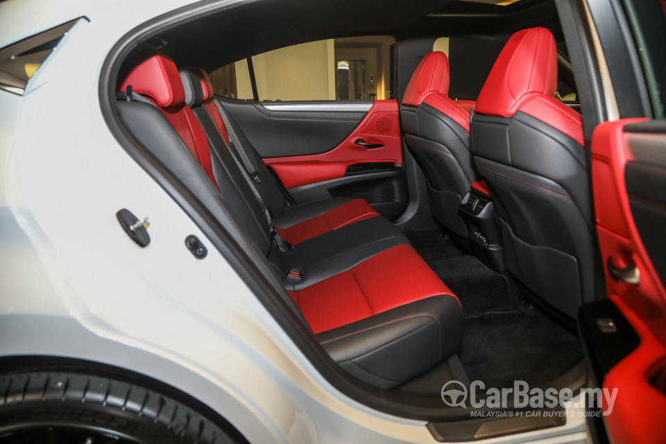 Lexus ES XZ10 Facelift (2021) Interior
