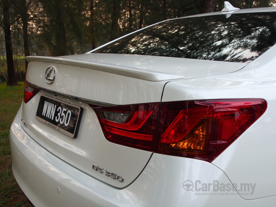 Mitsubishi Outlander RE Facelift (2016) Exterior