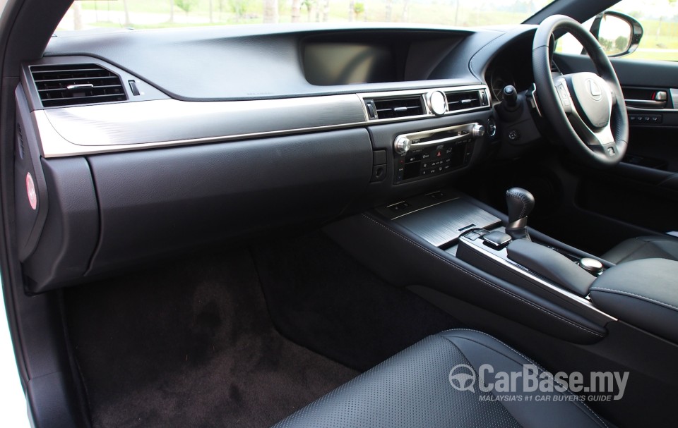 Lexus GS L10 (2013) Interior