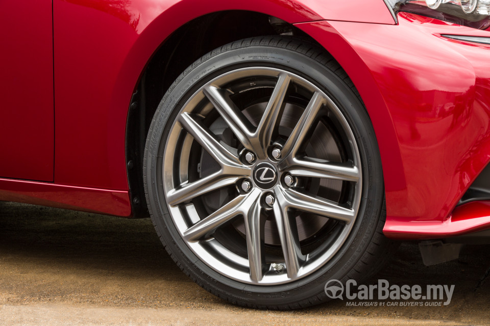 Lexus IS XE30 (2013) Exterior