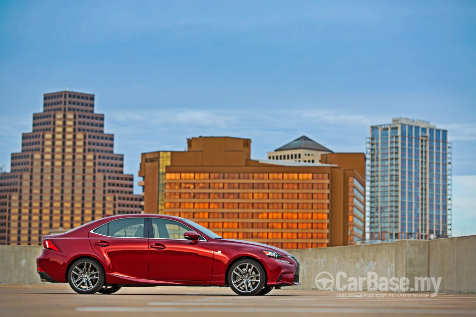 Lexus IS XE30 (2013) Exterior