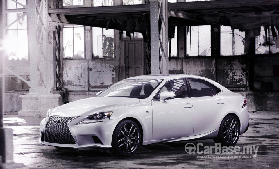 Lexus IS XE30 (2013) Exterior