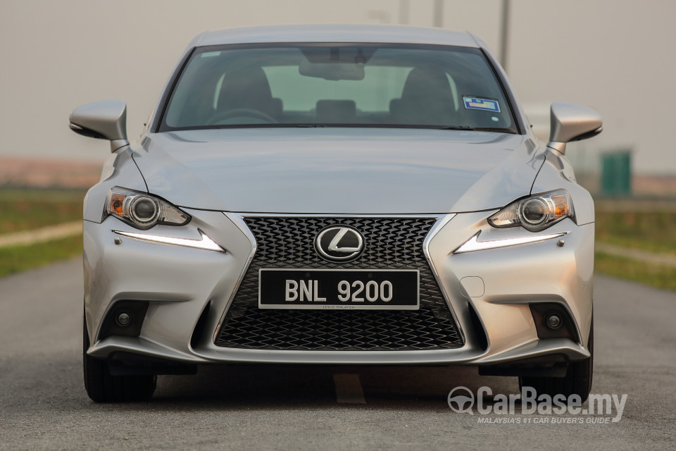 Lexus IS XE30 (2013) Exterior