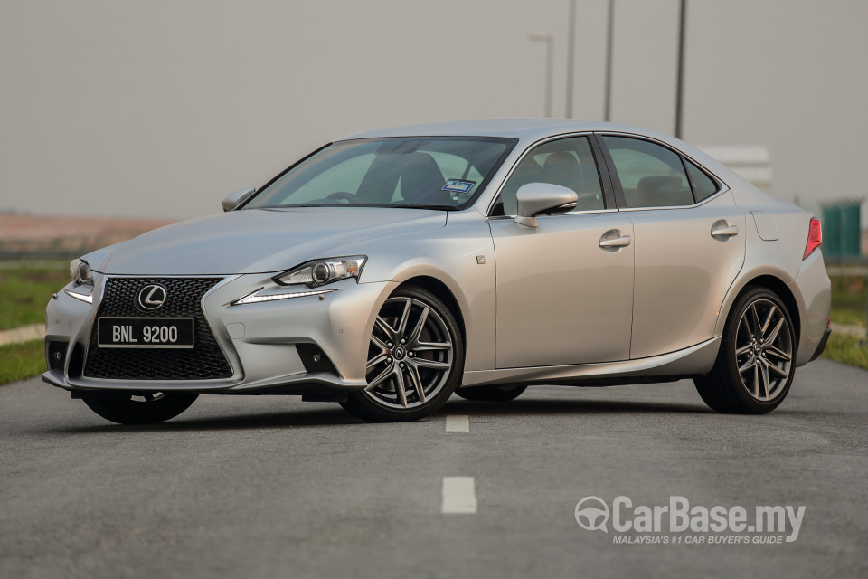 Lexus IS XE30 (2013) Exterior