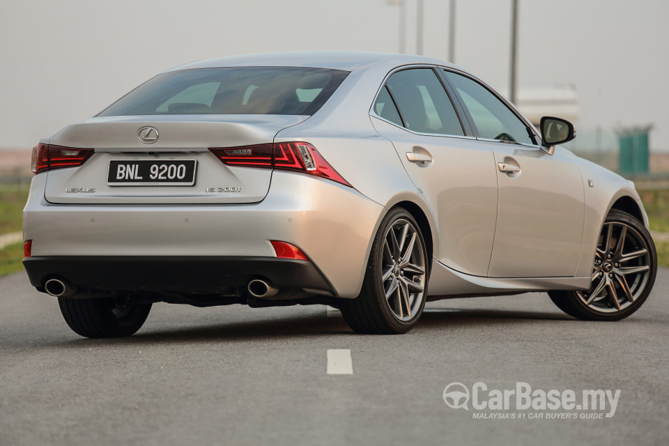 Lexus IS XE30 (2013) Exterior