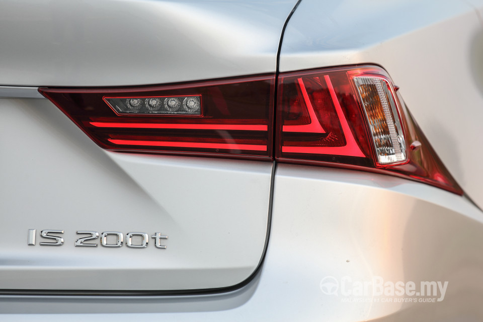 Lexus IS XE30 (2013) Exterior