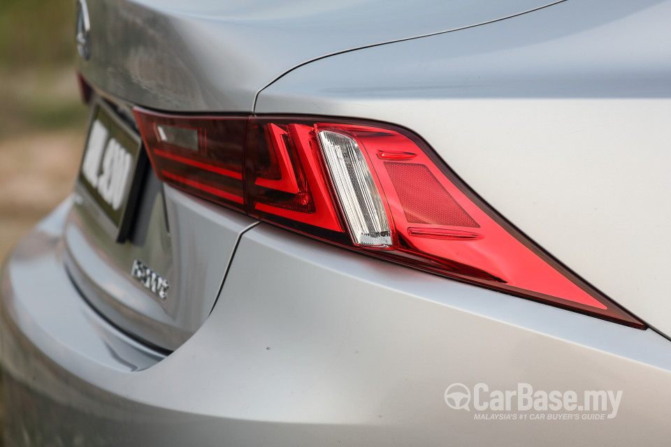 Lexus IS XE30 (2013) Exterior