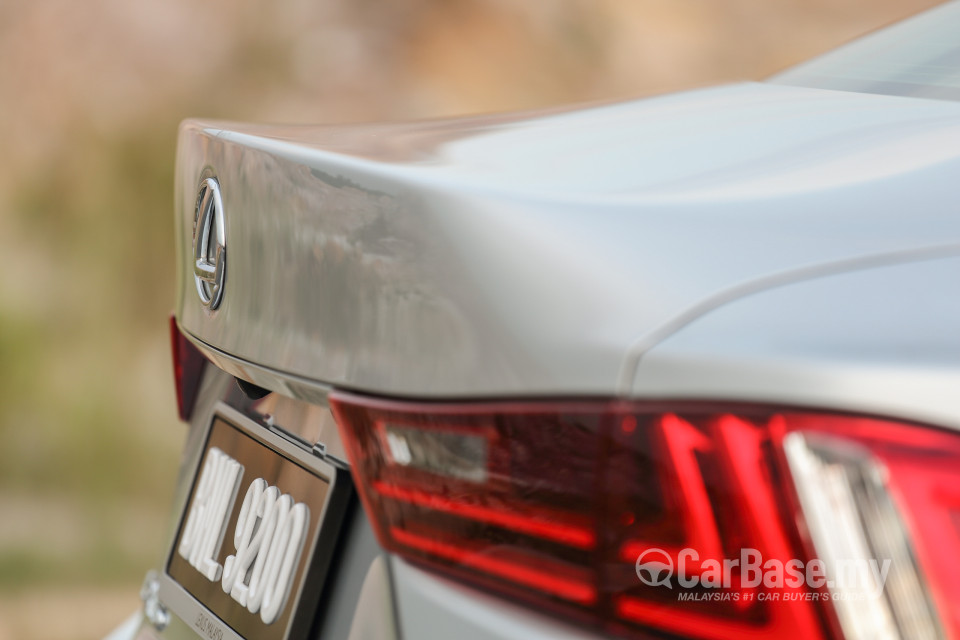 Lexus IS XE30 (2013) Exterior