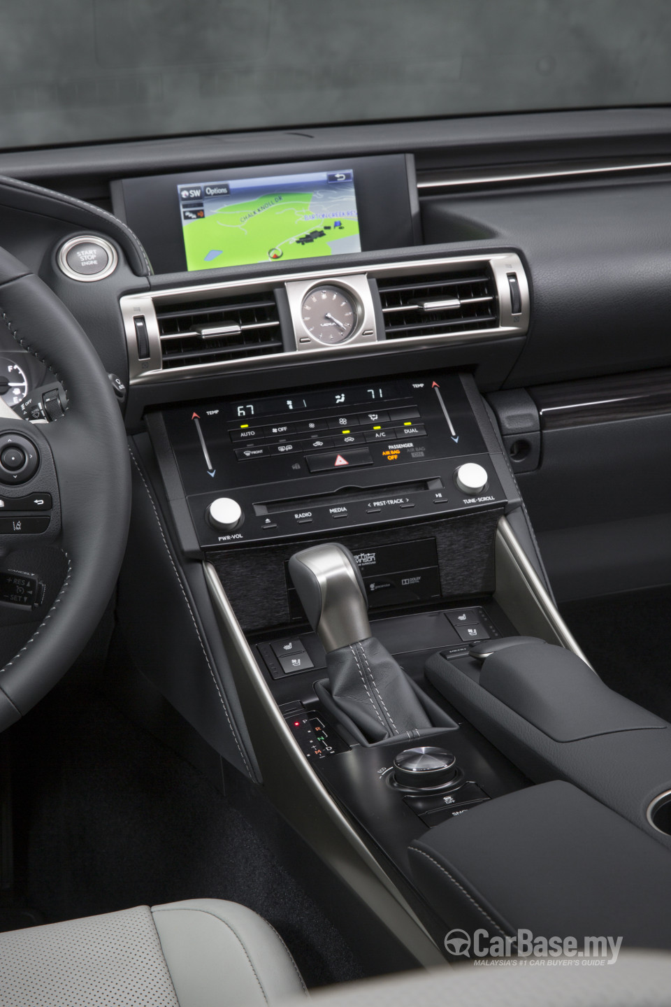 Lexus IS XE30 (2013) Interior