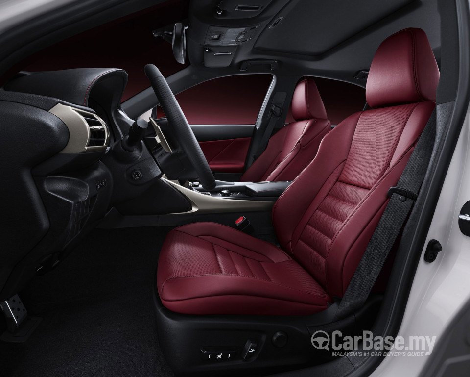 Lexus IS XE30 (2013) Interior
