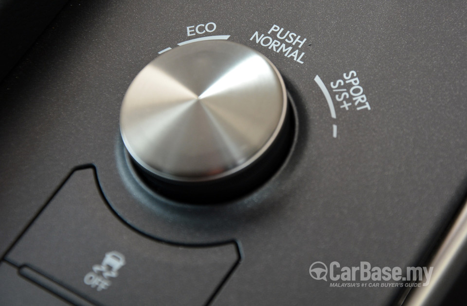 Lexus IS XE30 (2013) Interior