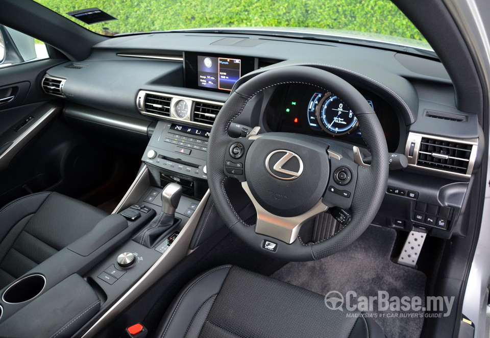 Lexus IS XE30 (2013) Interior