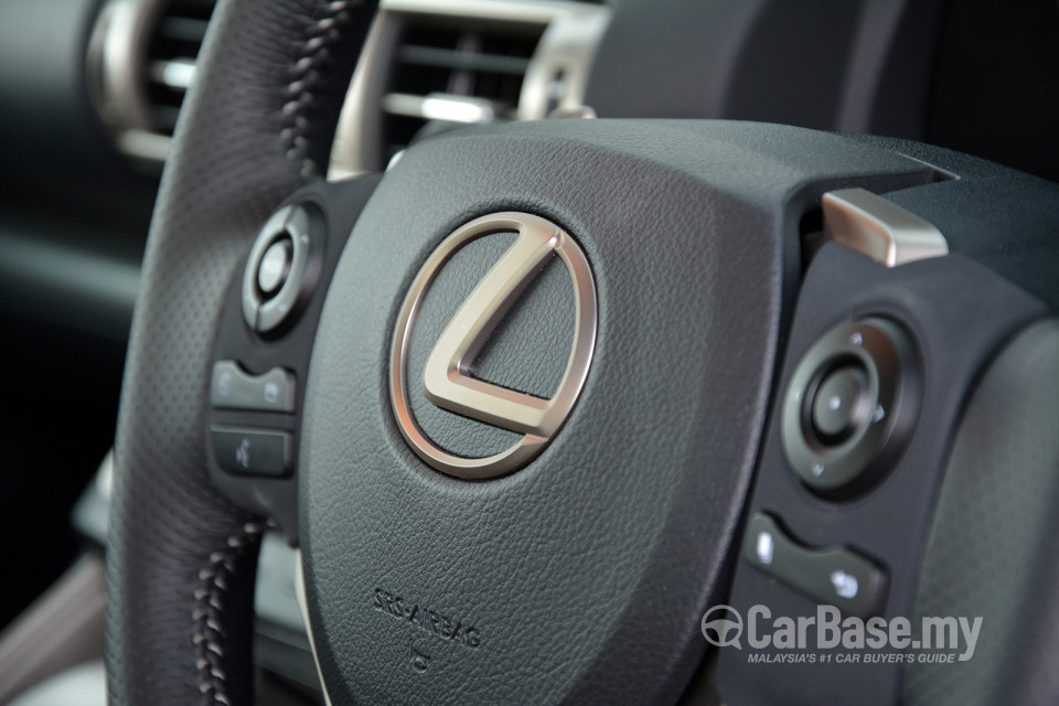 Lexus IS XE30 (2013) Interior