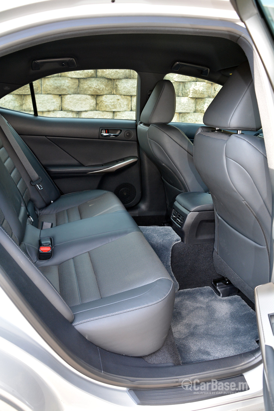 Lexus IS XE30 (2013) Interior