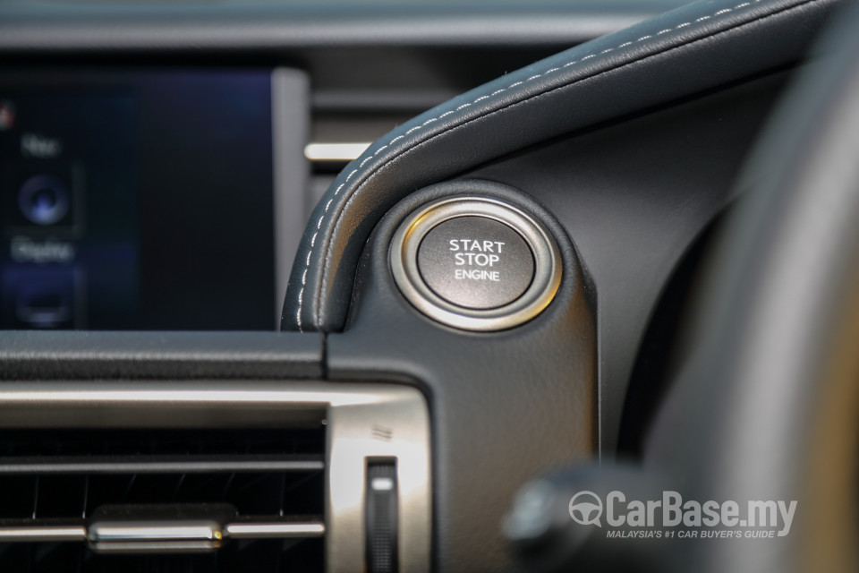 Lexus IS XE30 (2013) Interior