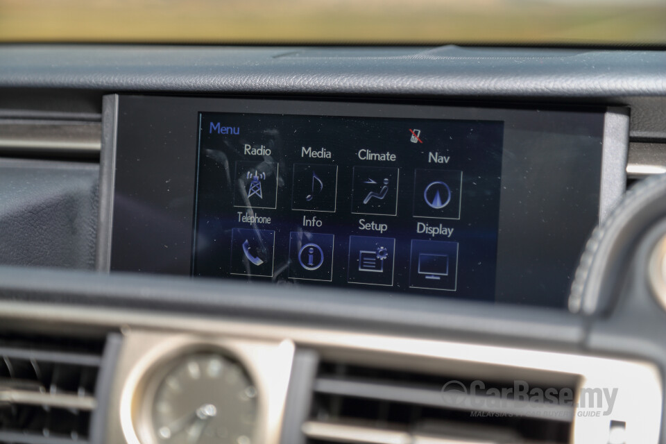 Chevrolet Cruze J300 (2012) Interior