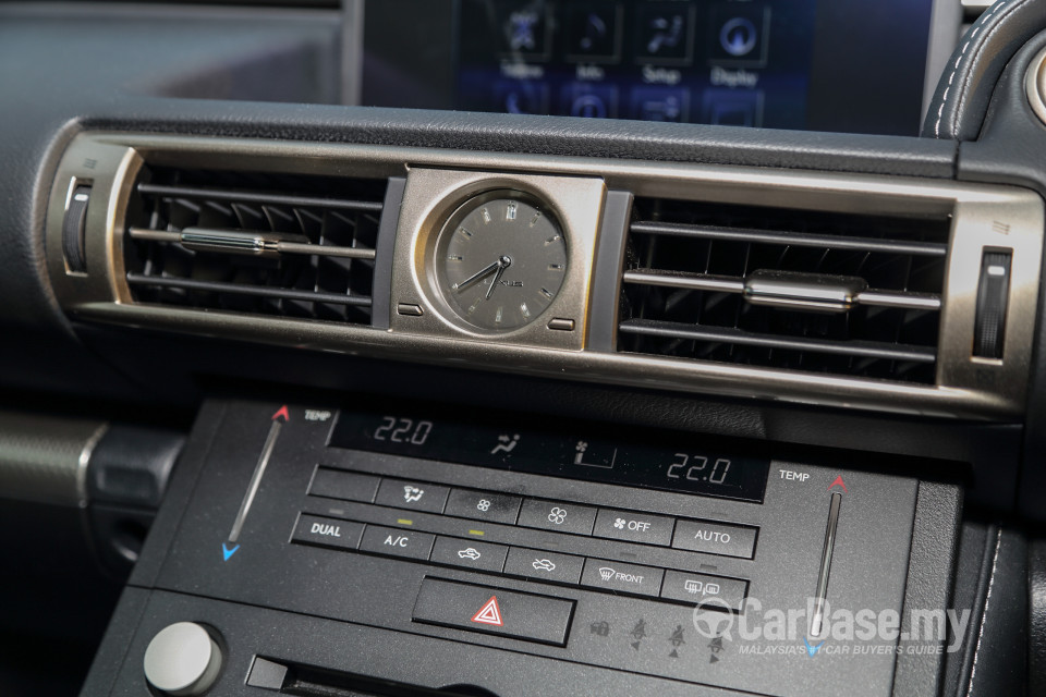 Lexus IS XE30 (2013) Interior