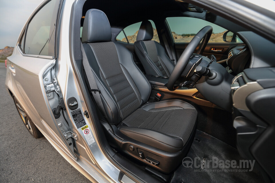 Audi A4 B9 (2016) Interior