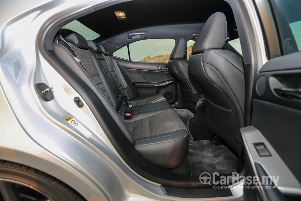 Lexus IS XE30 (2013) Interior
