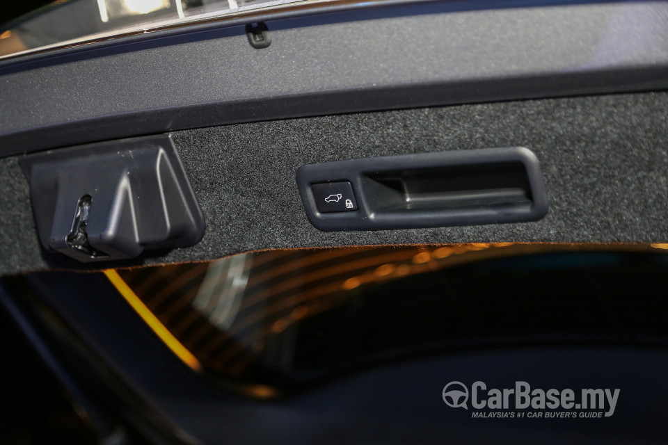 Lexus RX AL20 (2015) Interior