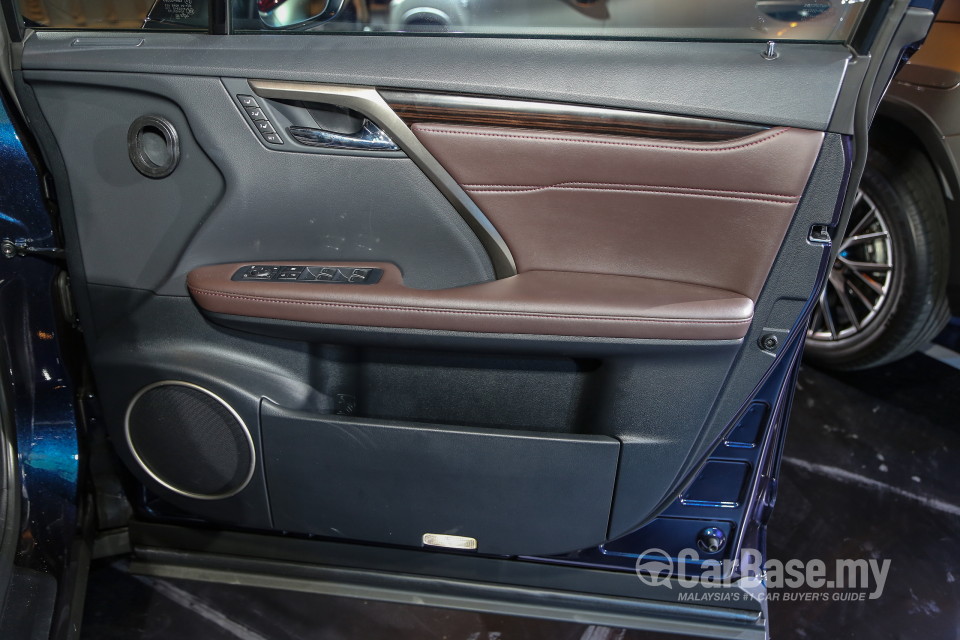Lexus RX AL20 (2015) Interior